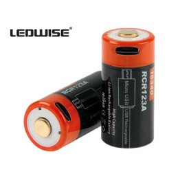 CR123A uzlādējamās...