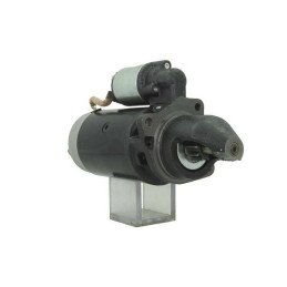 Cтартер новый 12V/3.0Kw 9з...